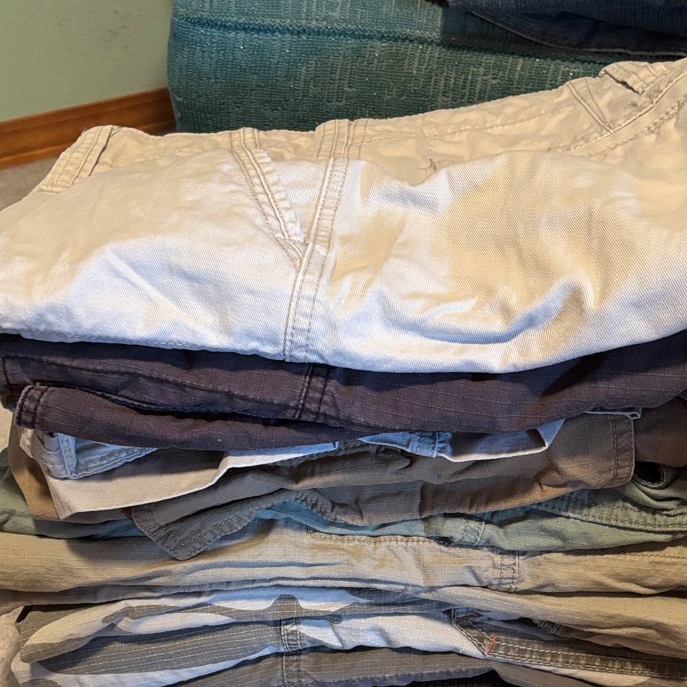 Cabela's Men's Cargo Shorts in Beige, Brown, Olive, Gray -6 pair